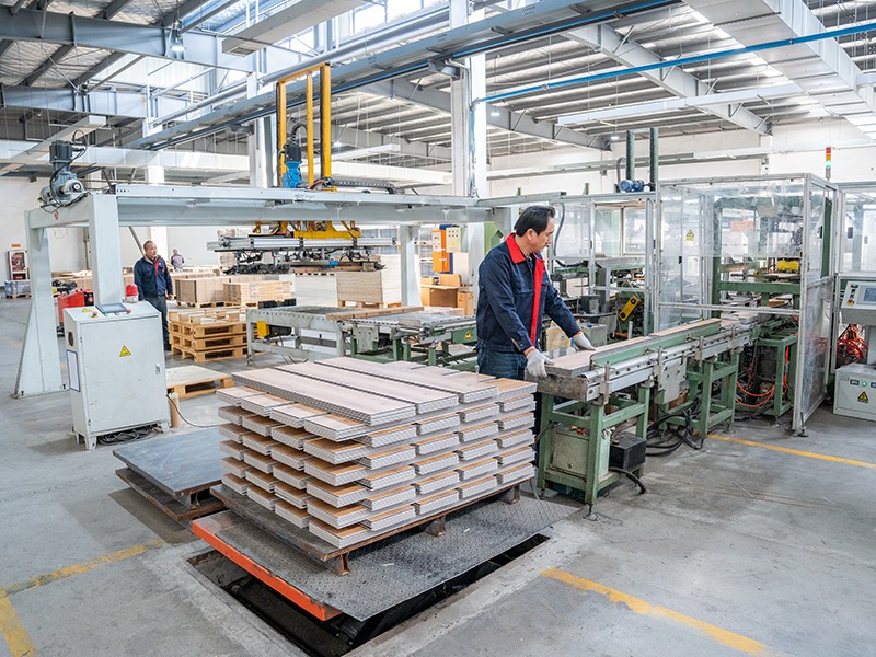 AUTOMATIC PACKING LINE